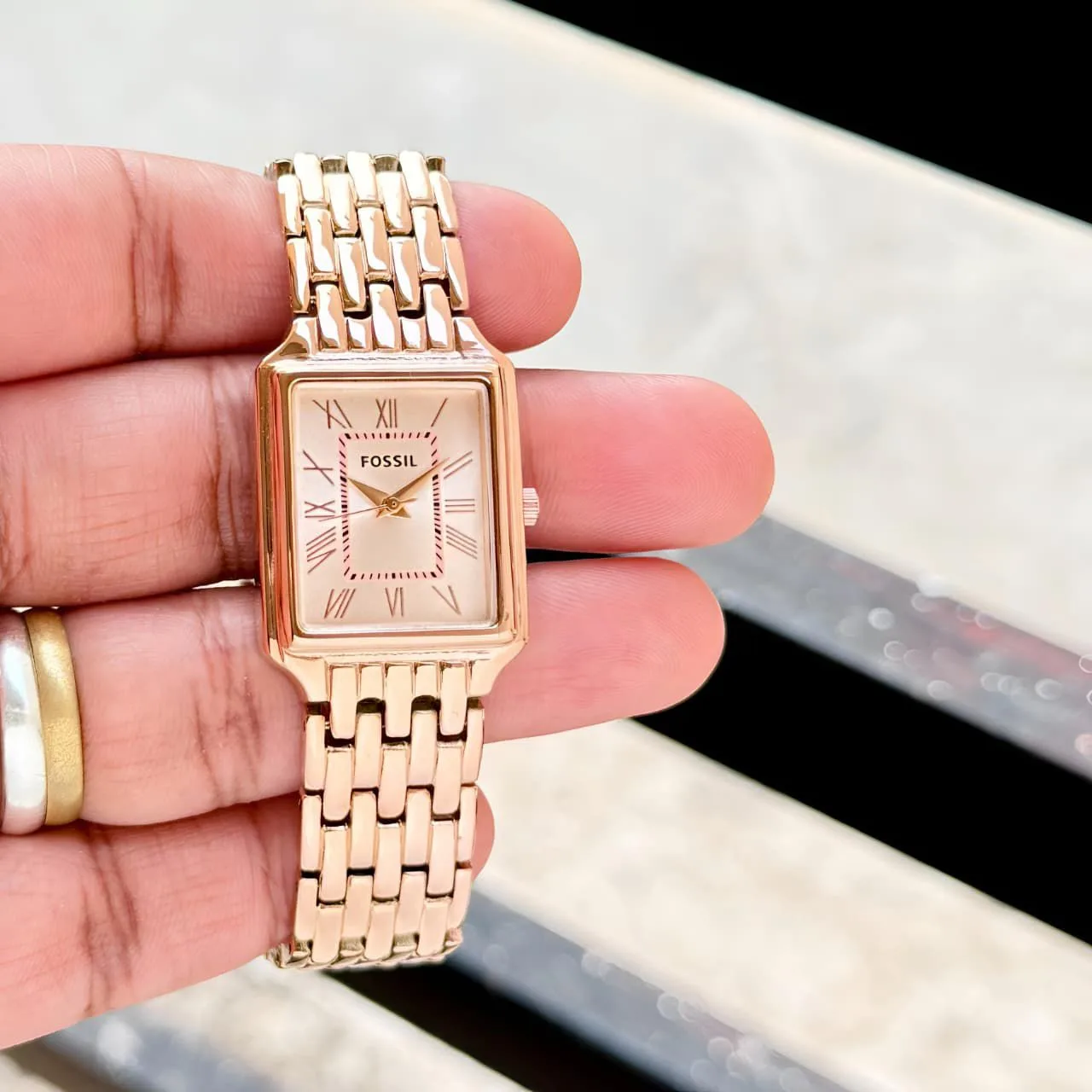 Fossil-Raquel-Elegant-Rectangular-Rose-Gold-s
